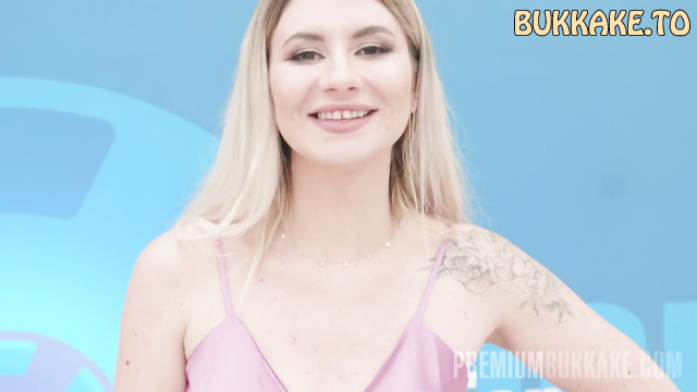 Premium Bukkake - 293 Marsianna Aamoon is Ready for Anything to Get a Big Load of Cum