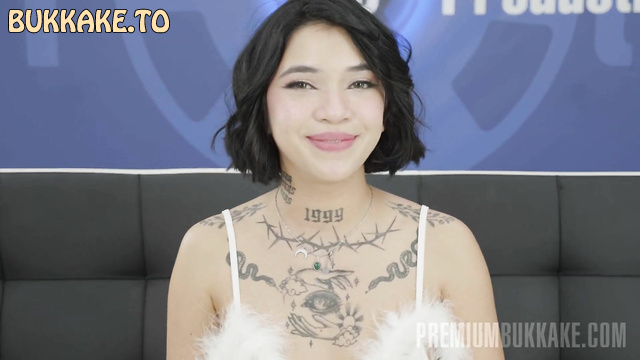 Premium Bukkake - 298 Scarlett Lapiedra Misses a Powerful Camshot
