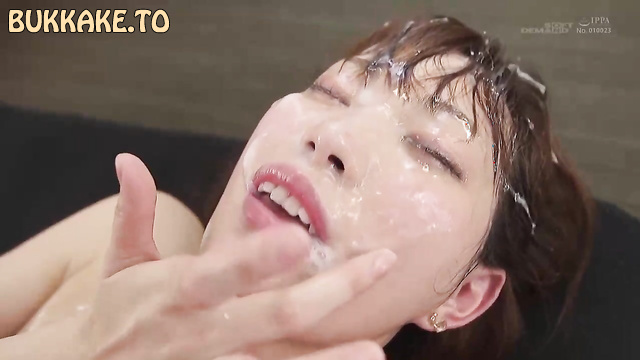 Sexy Japanese Slut Mitani Akari Gets Tons of Cum on her face