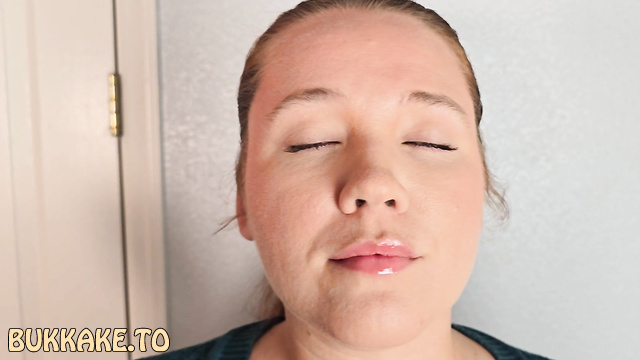 Annabelle Rogers - Horny Divorced Cum Whore Dildo HandJob with Facial