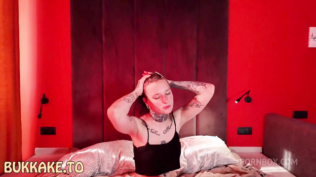 Bukkakeorgy - Sexy Slut Black Pearl In A Hot Bukkake orgy