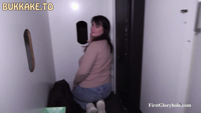 Firstgloryhole - Nicole Having Fun With Bonie: Swallowing Last Man of The Evening